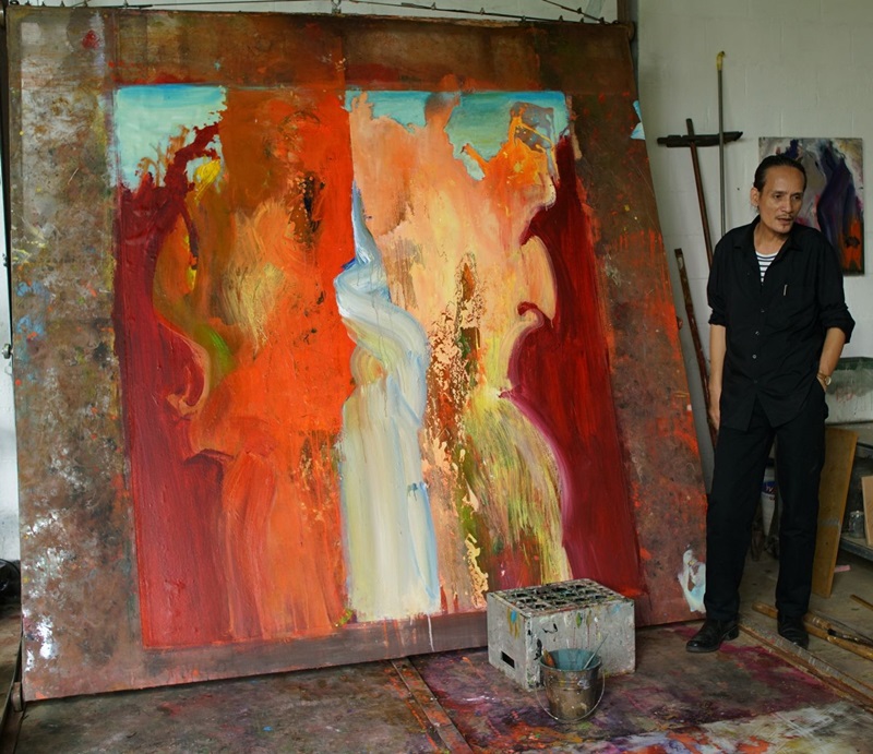 Họa sĩ "Trừu tượng biểu hiện" TRẦN HẢI MINH: "Đừng vẽ giống bất kỳ ai trên thế giới và không lặp lại chính mình."